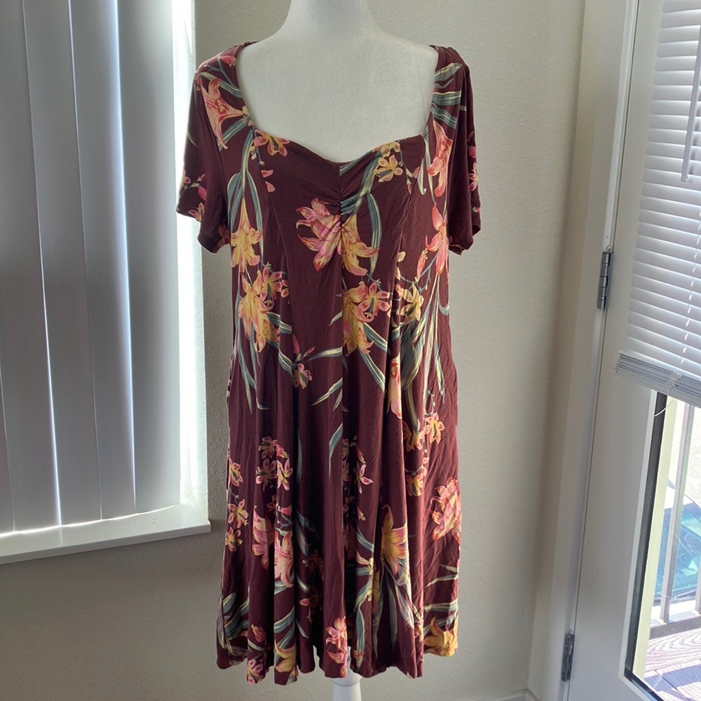 Torrid Floral Sweetheart neckline Super Soft Knit dress